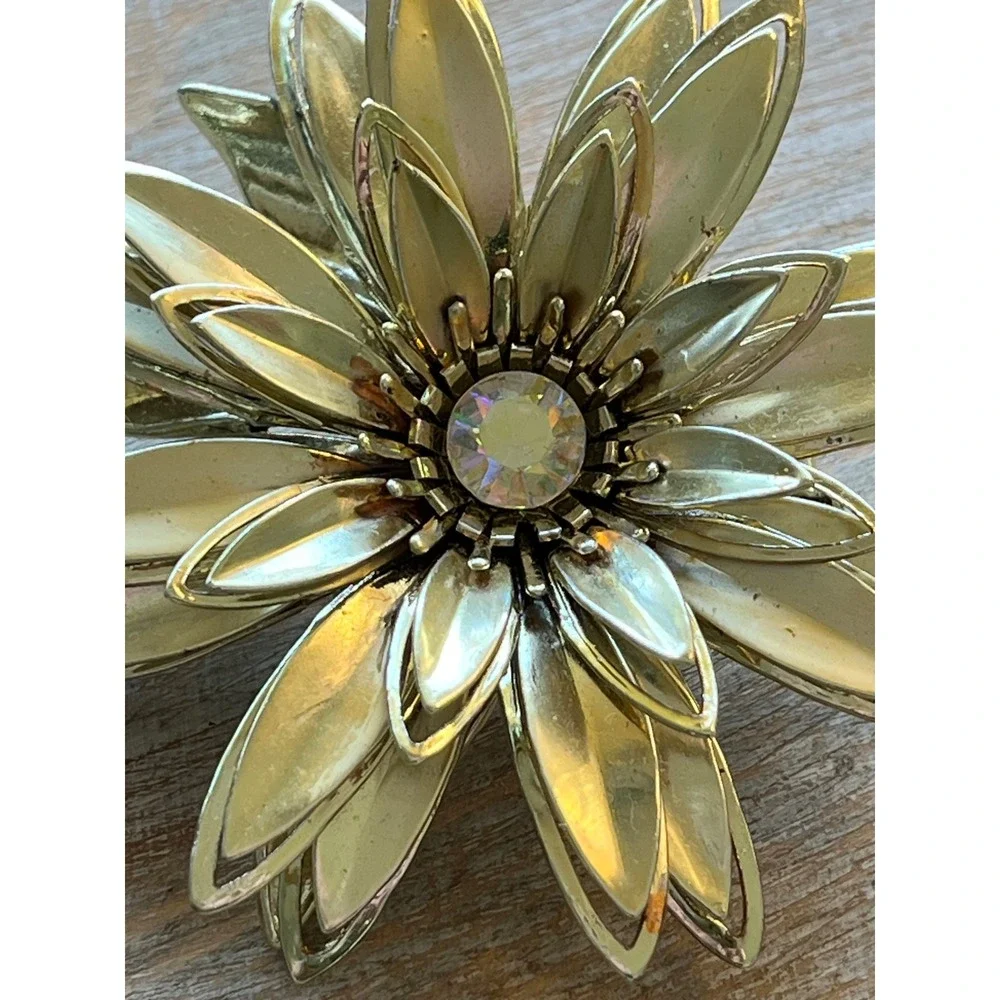 Gold Tone Layered Flower Brooch Aurora Borealis Rhinestone Floral Pin